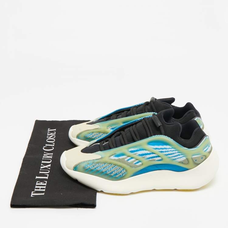 Pre Owned Yeezy x Adidas Blue/White Knit Fabric 700 V3 Arzareth Sneakers Size 42 2/3