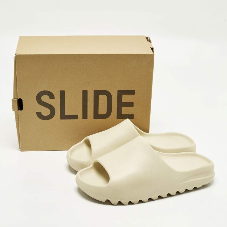 Pre Owned Yeezy x Adidas Bone Size 46 Cream Rubber Slide Sandals