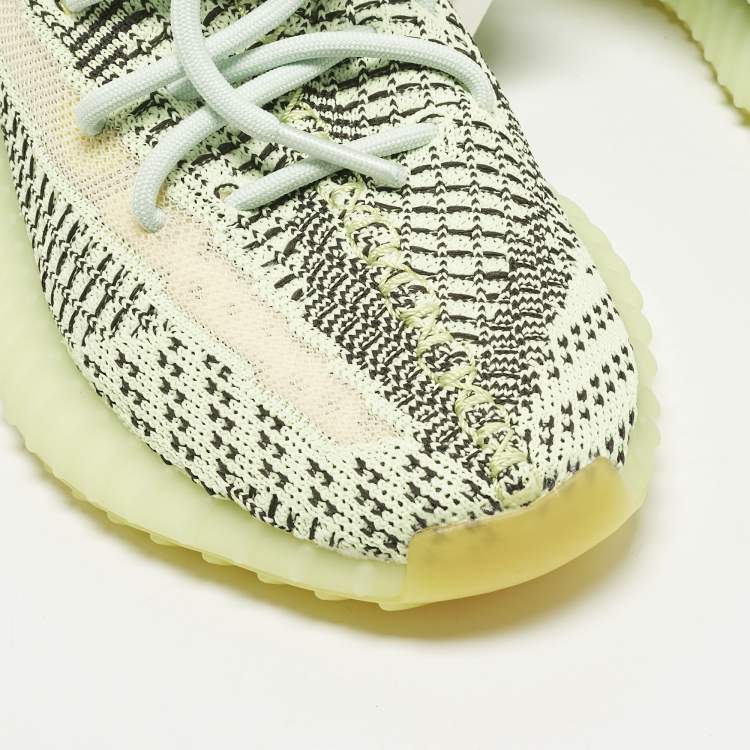 Pre Owned Yeezy x Adidas Boost 350 V2 Yeezreel (Non Reflective) Size 37 1/3 Green Knit Fabric Sneakers