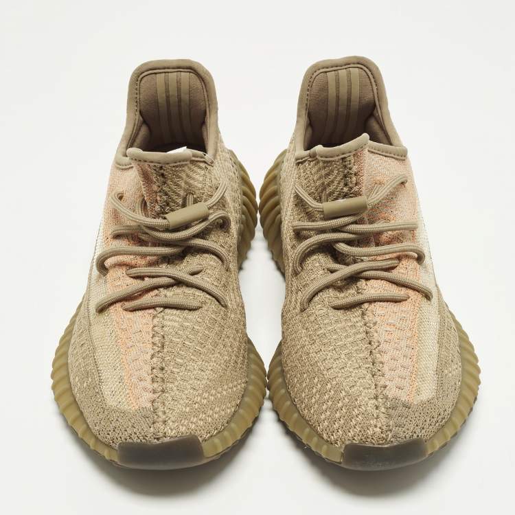 Pre Owned Yeezy x Adidas Boost 350 V2 Sand Taupe Size 42 Brown Knit Fabric Lace Up Sneakers