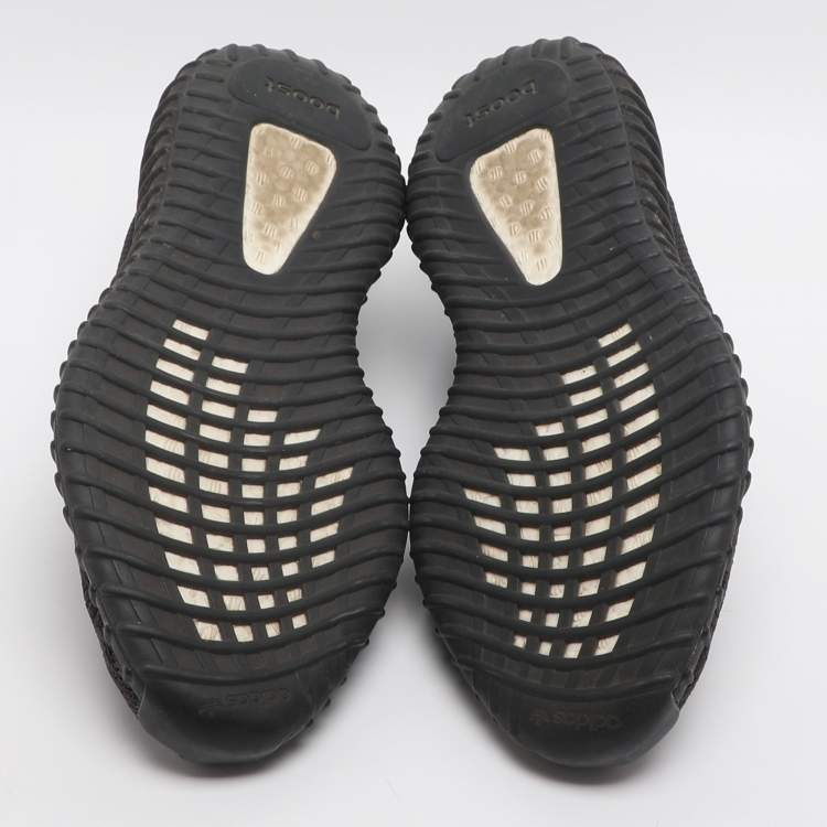 Pre Owned Yeezy x Adidas Boost 350 V2 Size 44 2/3 Black Knit Fabric Low Top Sneakers