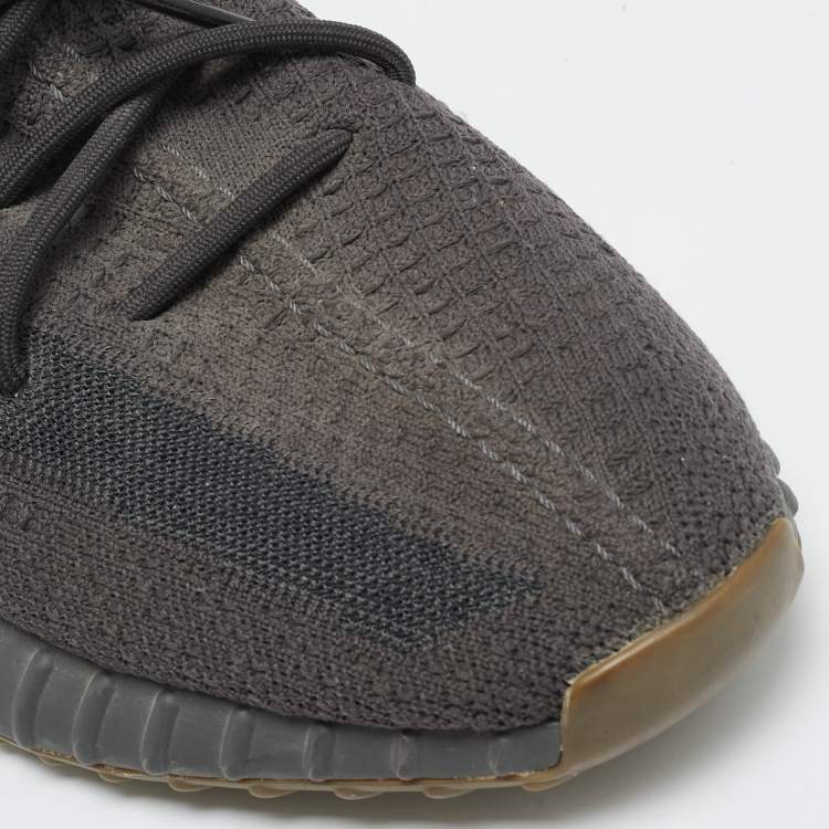 مملوكة مسبقًا Yeezy x Adidas Boost 350 V2 Cinder Size 47.5 Grey Knit Fabric Low Top Sneakers