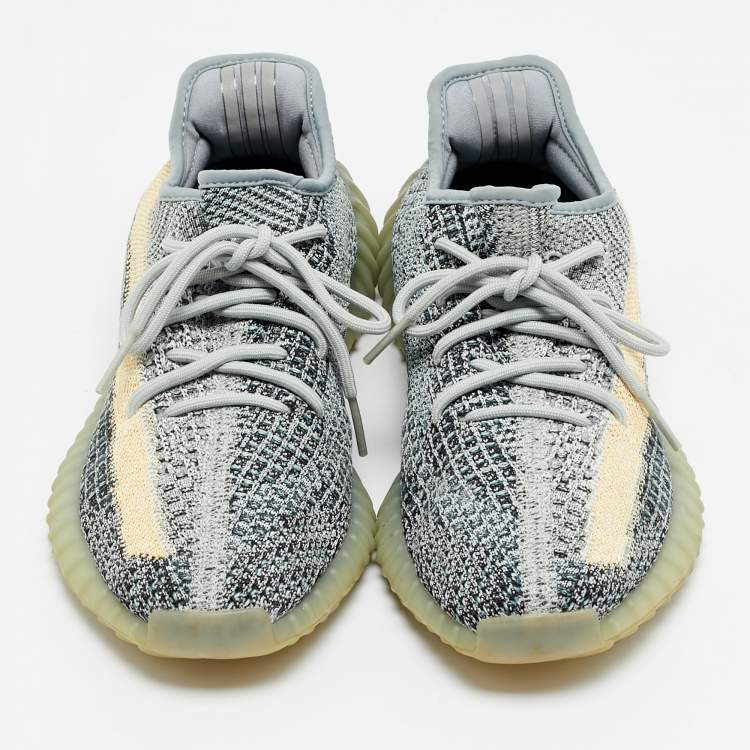 Pre Owned Yeezy x Adidas Boost 350 V2 Ash Blue Size 42 Multicolor Knit Fabric Low Top Sneakers
