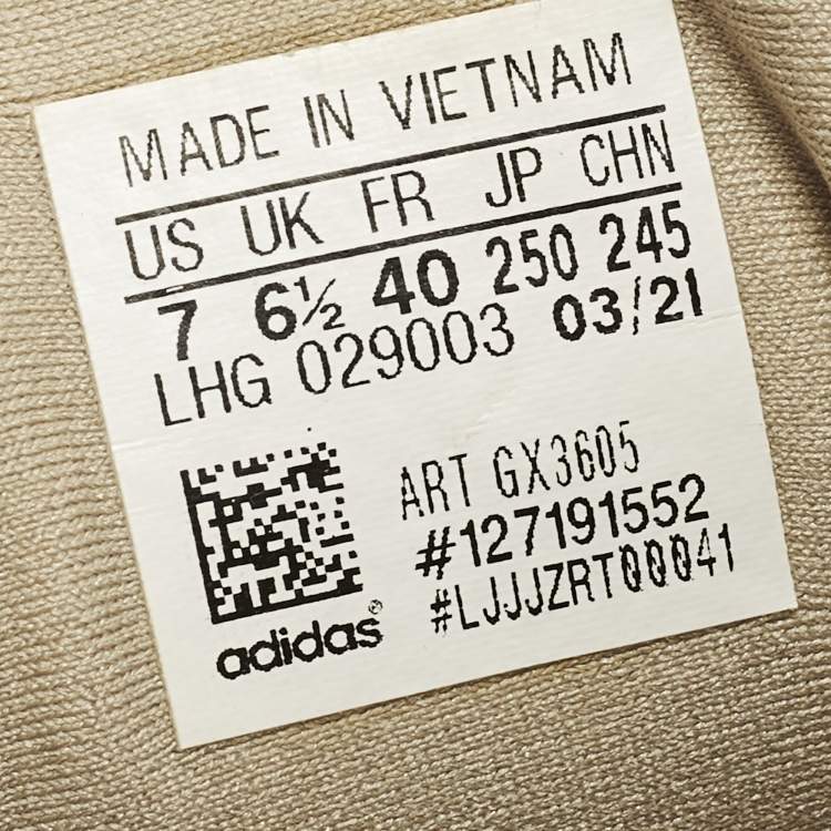 Pre Owned Yeezy x Adidas 500 'Soft Vision Size 40 Beige Fabric and Suede Lace Up Sneakers