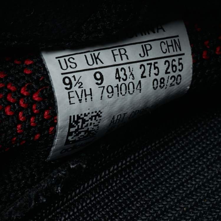 Pre Owned Yeezy x Adidas Boost 350 V2 Size 43.5 Black Knit Fabric Low Top Sneakers