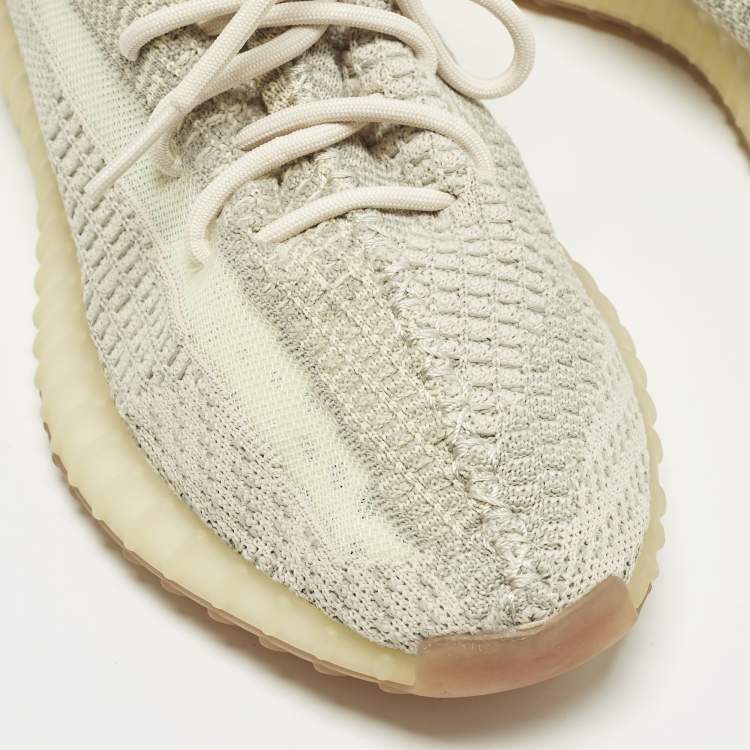 Pre Owned Yeezy x Adidas Boost 350 V2 Size 44 Beige Knit Fabric Low Top Sneakers