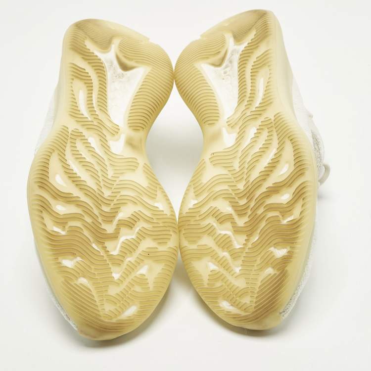 Pre Owned Yeezy x Adidas Boost 380 Size 40 White Knit Fabric Lace Up Sneakers