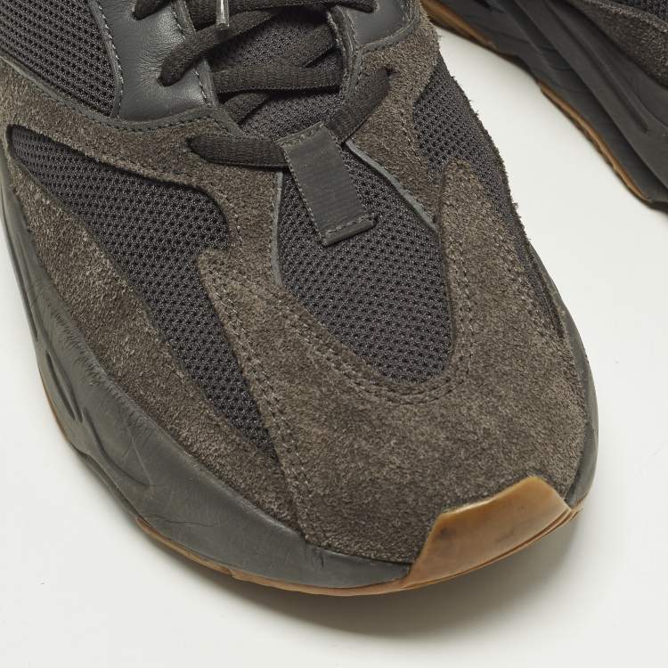 Pre Owned Yeezy x Adidas Boost 700 Size 44 Two Tone Mesh and Suede Low Top Sneakers