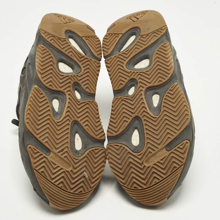 Pre Owned Yeezy x Adidas Boost 700 Size 44 Two Tone Mesh and Suede Low Top Sneakers