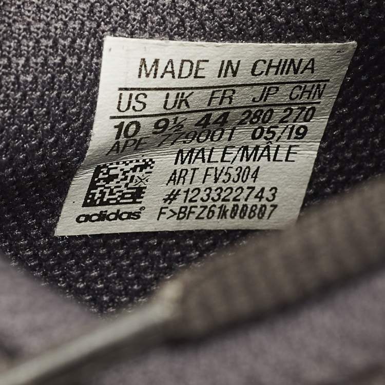 Pre Owned Yeezy x Adidas Boost 700 Size 44 Two Tone Mesh and Suede Low Top Sneakers