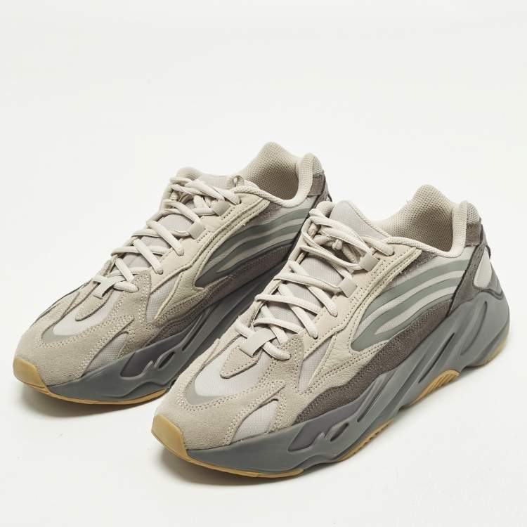 Pre Owned Yeezy x Adidas 700 V2 Tephra Size 44 Grey Canvas and Suede Low Top Sneakers