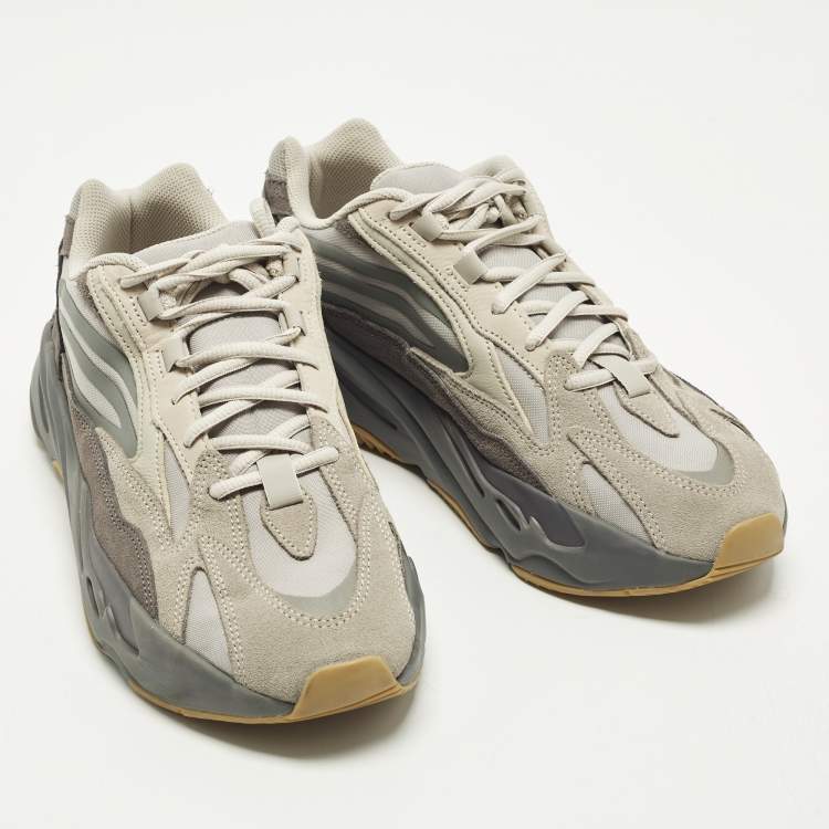 Pre Owned Yeezy x Adidas 700 V2 Tephra Size 44 Grey Canvas and Suede Low Top Sneakers