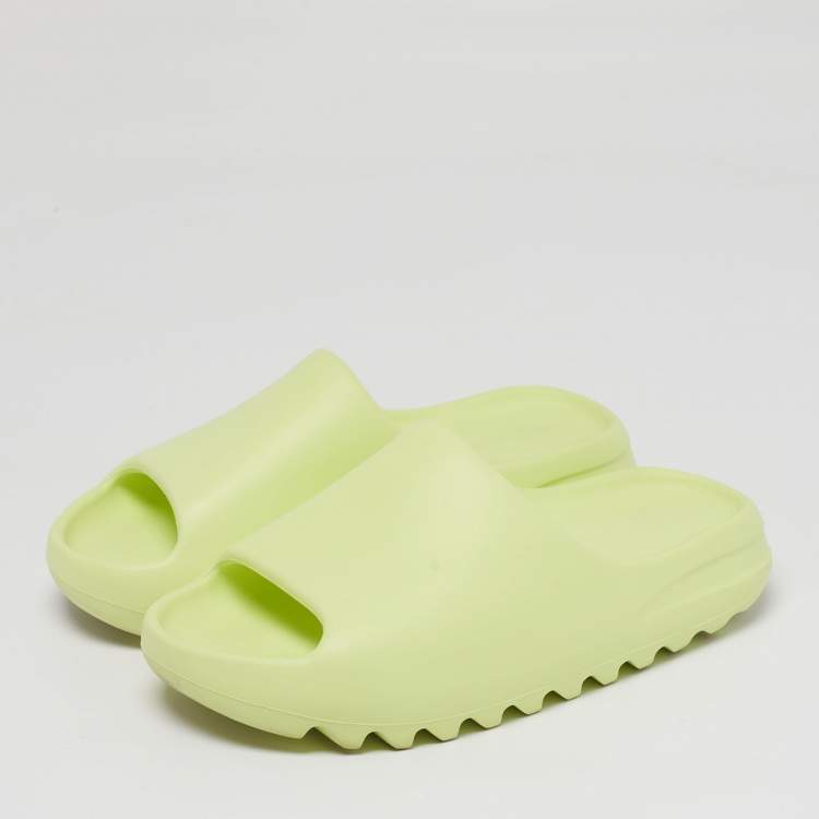 Pre Owned Yeezy x Adidas Glow Size 42 Neon Green Rubber Pool Slide