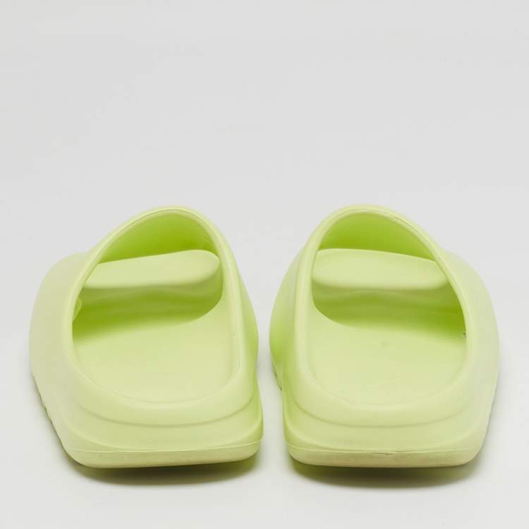 Pre Owned Yeezy x Adidas Glow Size 42 Neon Green Rubber Pool Slide