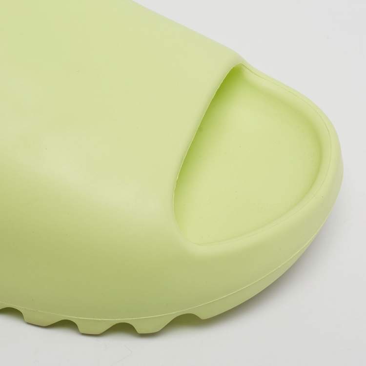 Pre Owned Yeezy x Adidas Glow Size 42 Neon Green Rubber Pool Slide