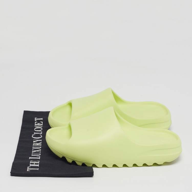 Pre Owned Yeezy x Adidas Glow Size 42 Neon Green Rubber Pool Slide