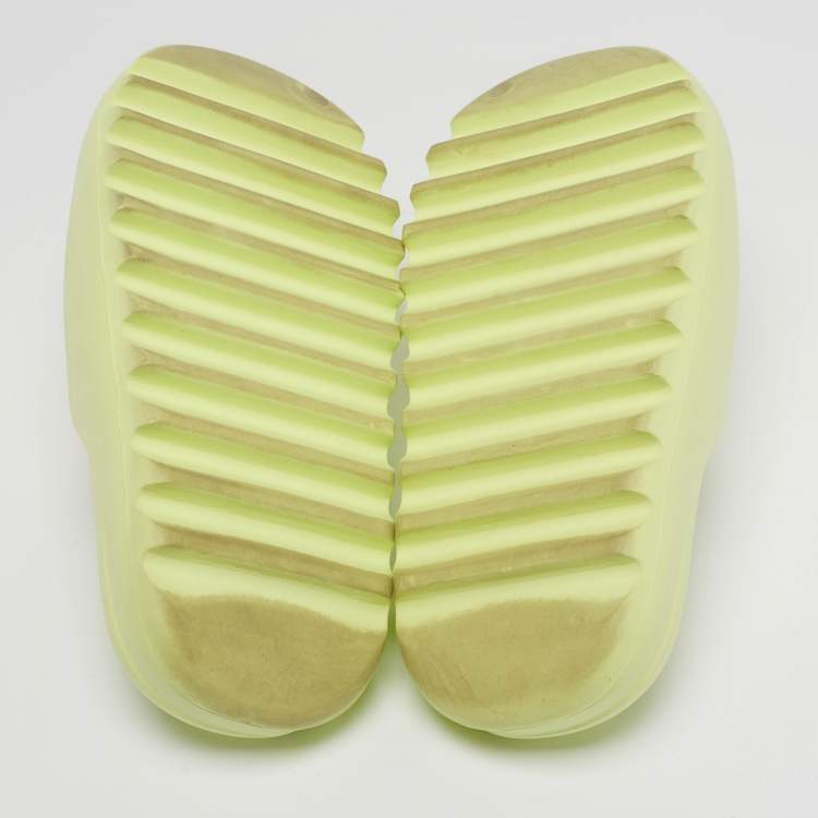 Pre Owned Yeezy x Adidas Glow Size 42 Neon Green Rubber Pool Slide