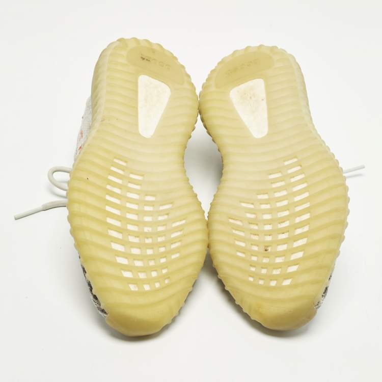 Pre Owned Yeezy x Adidas Boost 350 V2 Blue Tint Size 40 Light Blue/Grey Knit Fabric Sneakers