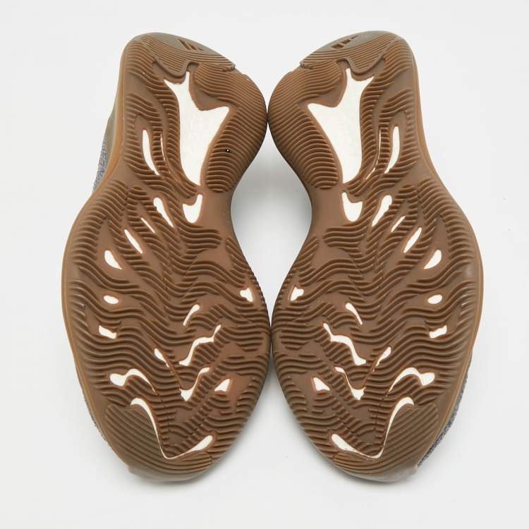 Pre Owned حذاء رياضي ييزي x أديداس كوفلايت بوست 380 أزرق/رمادي محبوك قياس 39 1/3