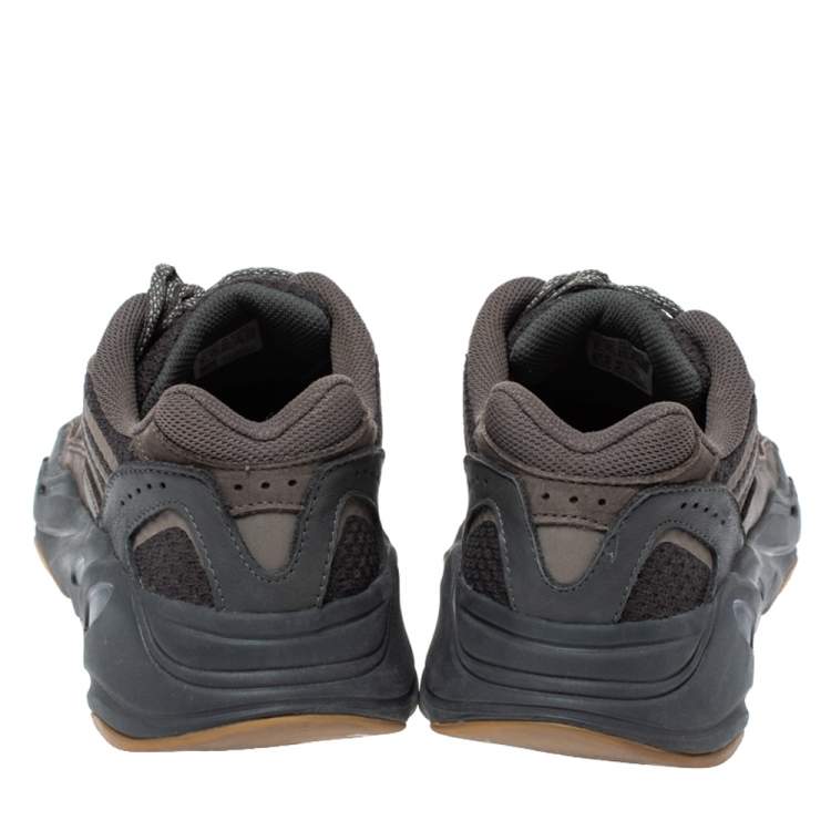 Pre Owned Yeezy x Adidas Grey Nubuck and Leather Boost 700 V2 Geode Sneakers Size 41