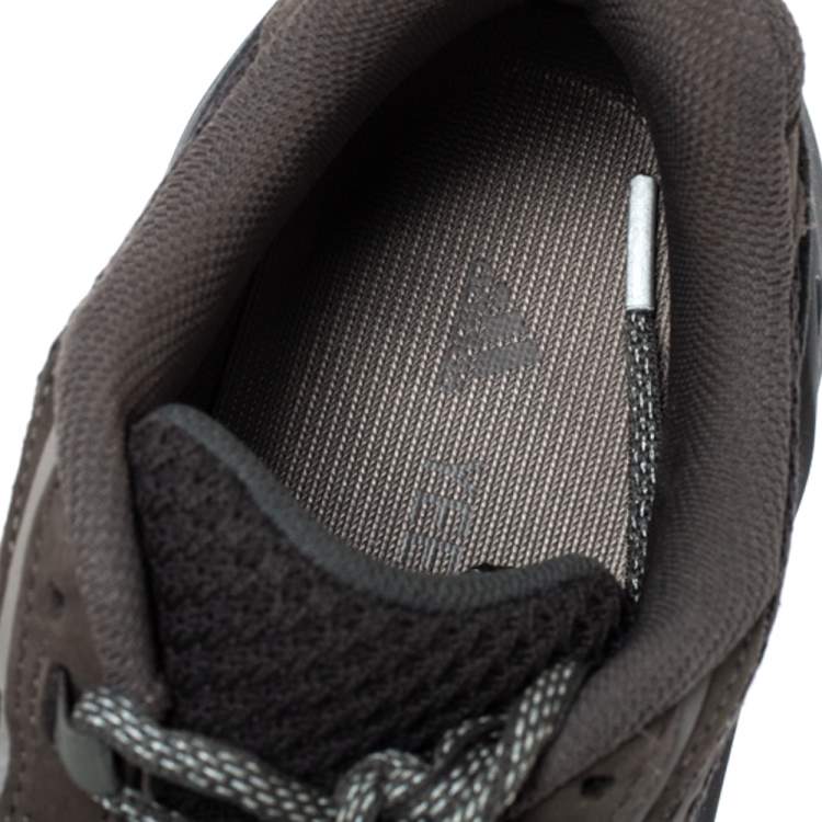 Pre Owned Yeezy x Adidas Grey Nubuck and Leather Boost 700 V2 Geode Sneakers Size 41