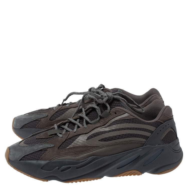 Pre Owned Yeezy x Adidas Grey Nubuck and Leather Boost 700 V2 Geode Sneakers Size 48