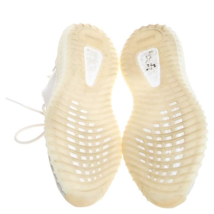 Pre Owned Yeezy x Adidas Cream Cotton Knit Boost 350 V2 Triple White Sneakers Size 41 1/3