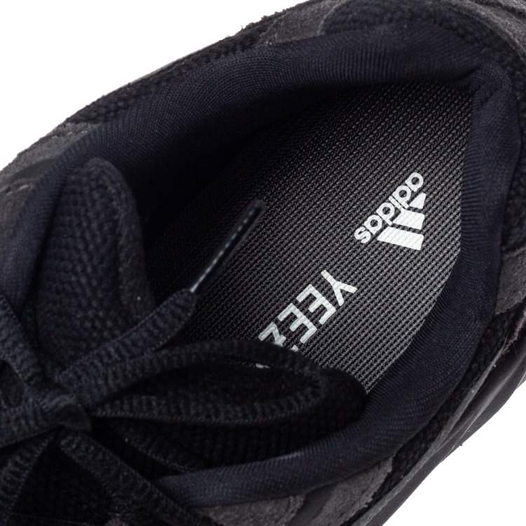 Pre Owned Yeezy x Adidas Black Fabric And Suede Boost 700 V2 Vanta Sneakers Size 41.5