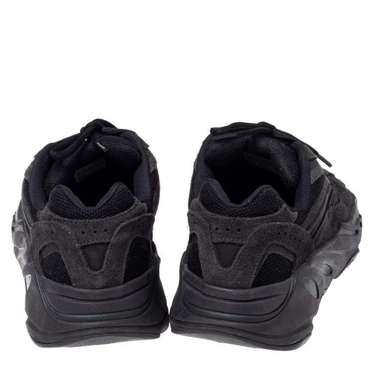 Pre Owned Yeezy x Adidas Black Fabric And Suede Boost 700 V2 Vanta Sneakers Size 41.5