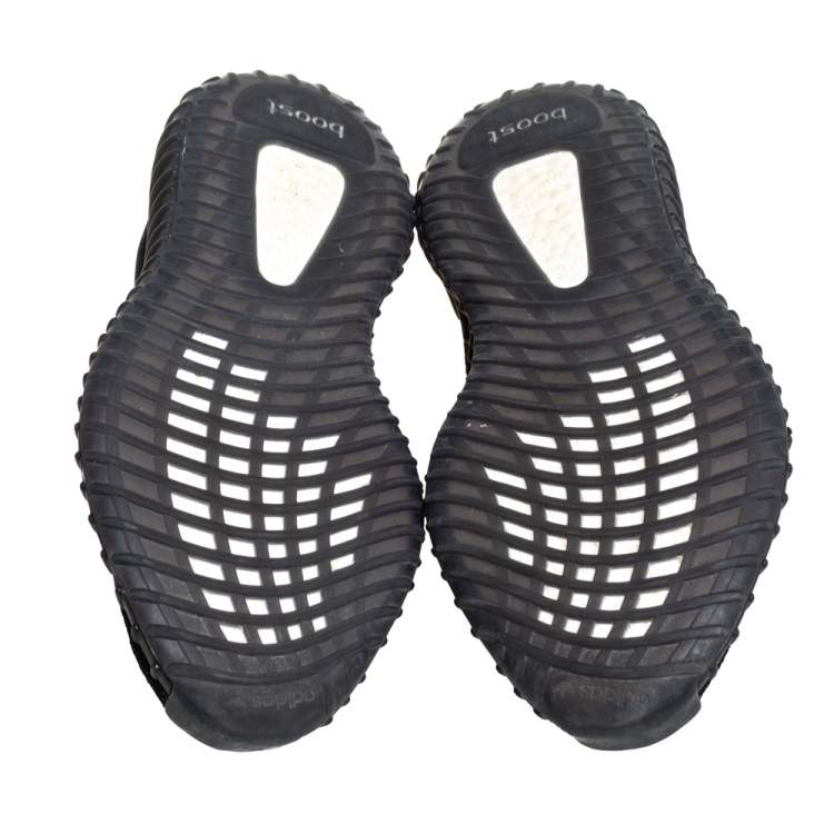 مملوكة مسبقًا Yeezy x Adidas Black/Red Knit Fabric Boost 350 V2 Low Top Sneakers Size 43 1/3