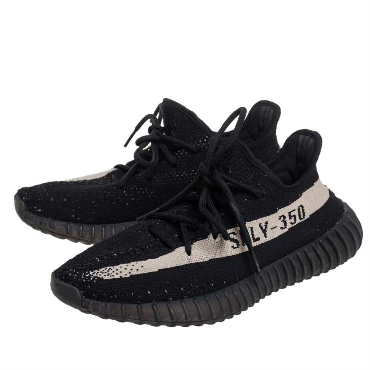 Pre Owned Yeezy x adidas Core Black/White Knit Fabric Boost 350 V2 Sneakers Size 42