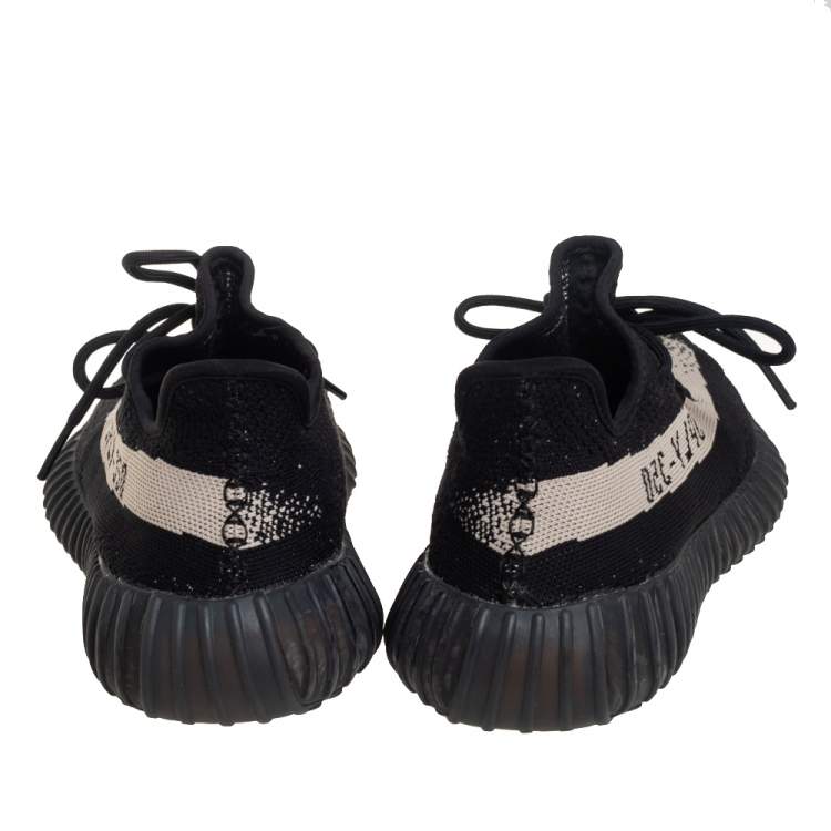 Pre Owned Yeezy x adidas Core Black/White Knit Fabric Boost 350 V2 Sneakers Size 42