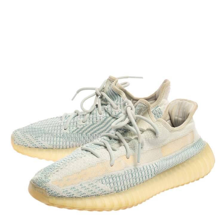 Pre Owned Yeezy x Adidas Blue/White Knit Fabric Boost 350 V2 Cloud White Sneakers Size 44