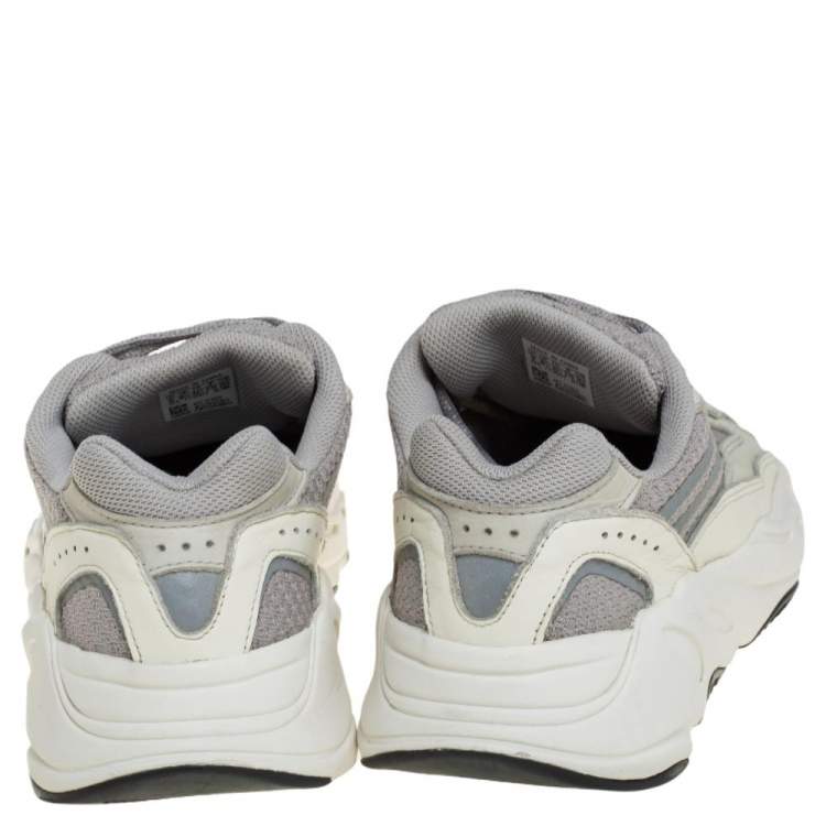 Pre Owned Yeezy x adidas Grey/White Cotton Knit And Nubuck Boost 700 V2 Static Sneakers Size 42 2/3