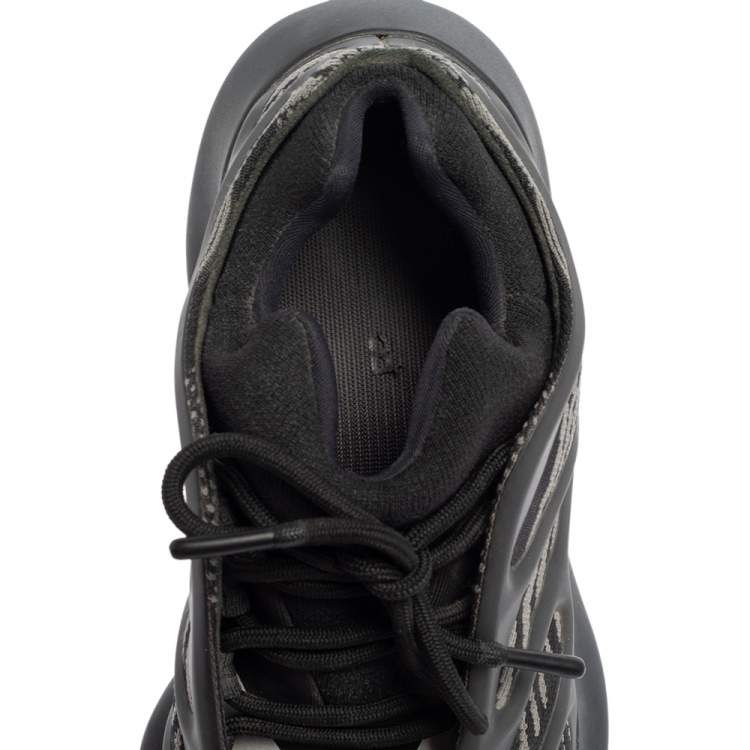 Pre Owned Yeezy x adidas Black Knit Fabric And Polyurethane 700 V3 Alvah Low Top Sneakers Size 39 1/3