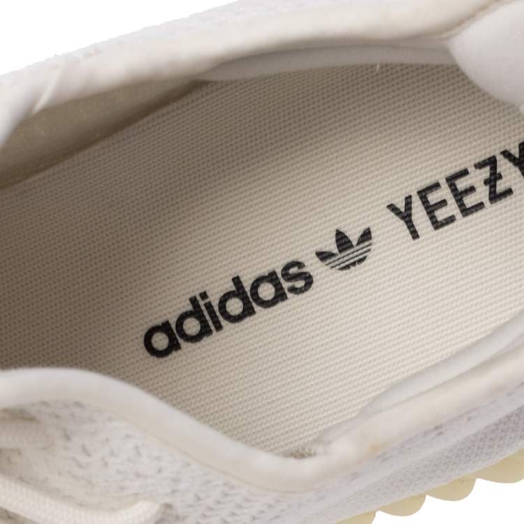 مملوكة مسبقًا Yeezy x Adidas White Knit Fabric Boost 350 V2 Cream/Triple White Sneakers Size 44