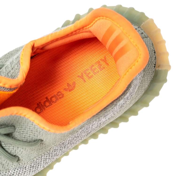 Pre Owned Yeezy x Adidas Green/Grey Knit Fabric Boost 350 V2 Desert Sage Sneakers Size 40 2/3
