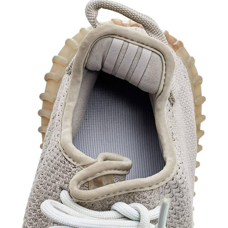 مملوكة مسبقًا Yeezy x Adidas Grey Knit Fabric Boost 350 V2 Sesame Sneakers Size 38