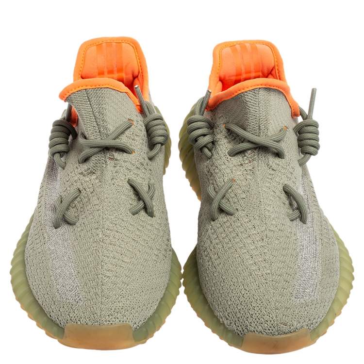 مملوكة مسبقًا Yeezy x Adidas Green Knit Fabric Boost 350 V2 Dessert Sage Sneakers Size 42 2/3