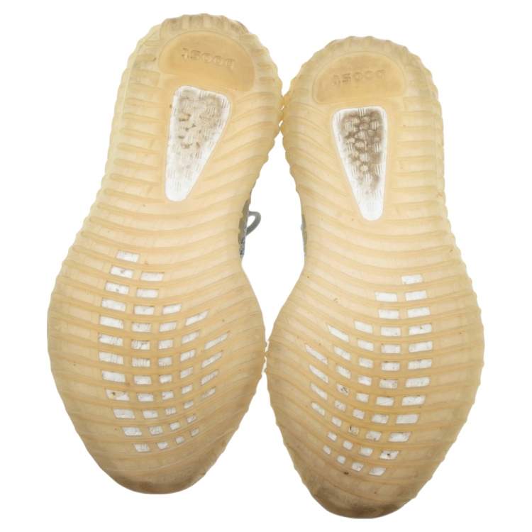 Pre Owned Yeezy x Adidas White/Blue Knit Fabric Boost 350 V2 Sneakers Size 42 2/3