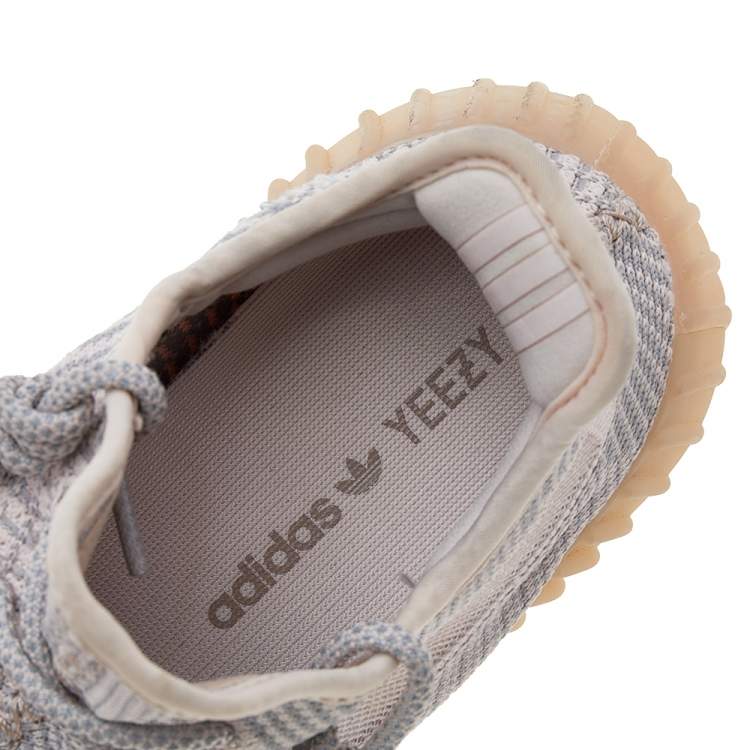 Pre Owned Yeezy x Adidas Beige/Grey Knit Fabric Boost 350 V2 Low Top Sneakers Size 40 2/3