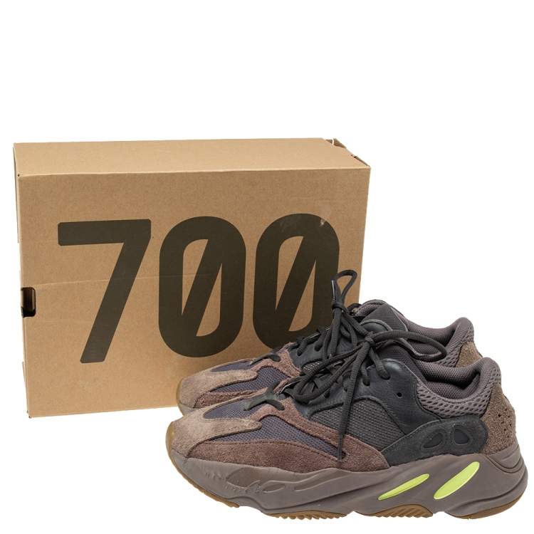 Pre Owned Yeezy x Adidas Tri-Color Suede, Leather and Mesh Boost 700 V2 Mauve Sneakers Size 42 2/3