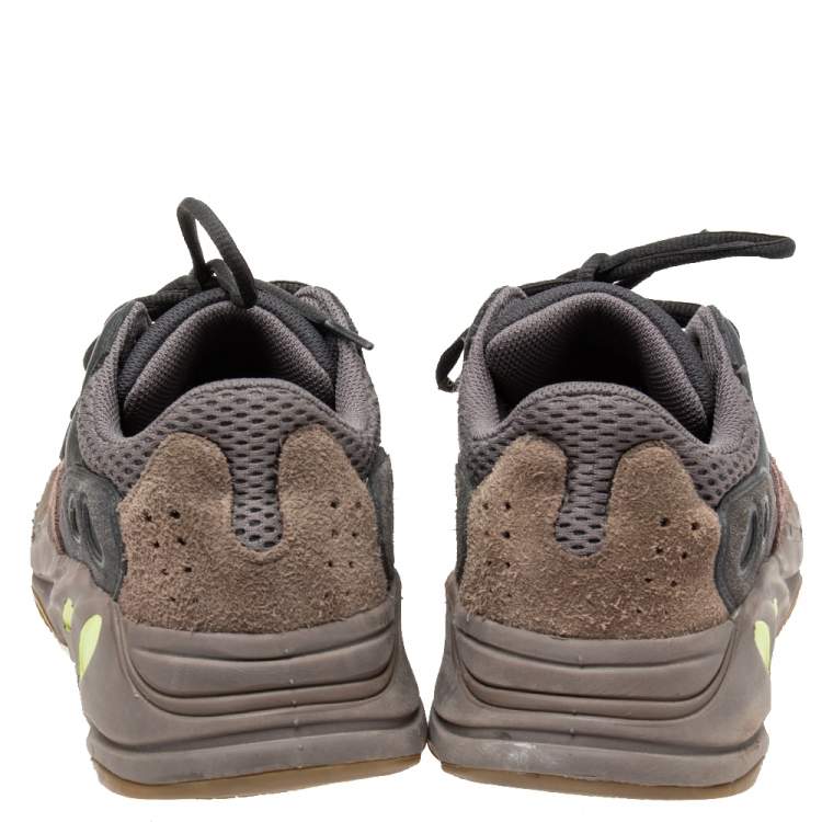 Pre Owned Yeezy x Adidas Tri-Color Suede, Leather and Mesh Boost 700 V2 Mauve Sneakers Size 42 2/3