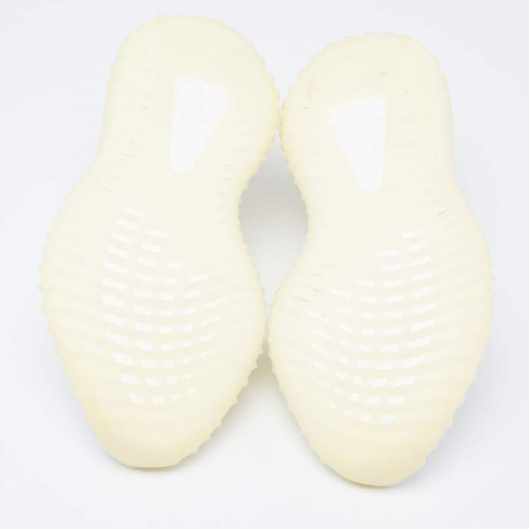 Pre Owned Yeezy x Adidas White Knit Fabric Boost 350 V2 Triple White Sneakers Size 37 1/3