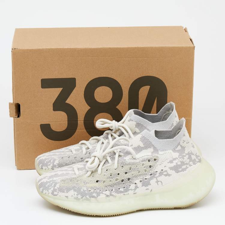 Pre Owned Yeezy x Adidas Grey/White Knit Fabric Boost 380 Alien Sneakers Size 44