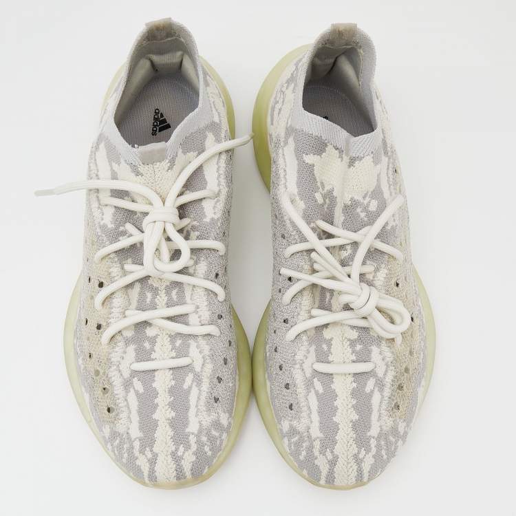 Pre Owned Yeezy x Adidas Grey/White Knit Fabric Boost 380 Alien Sneakers Size 44