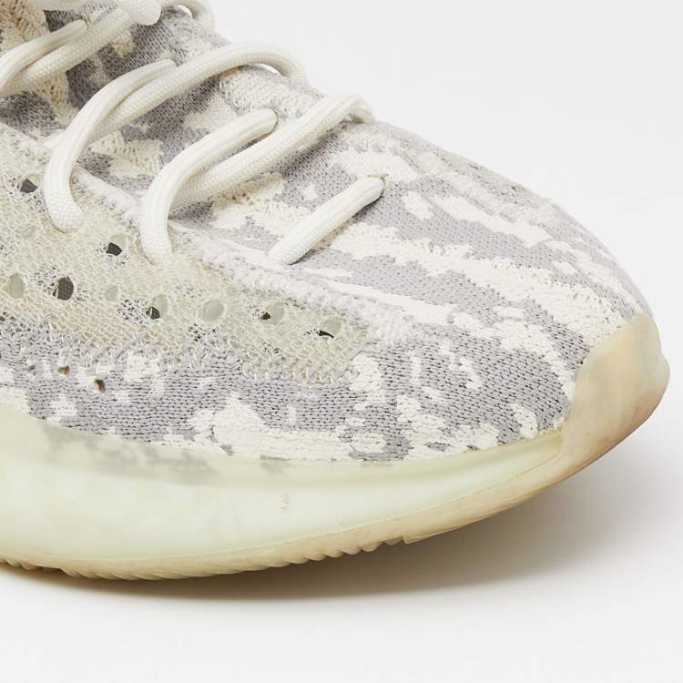 Pre Owned Yeezy x Adidas Grey/White Knit Fabric Boost 380 Alien Sneakers Size 44