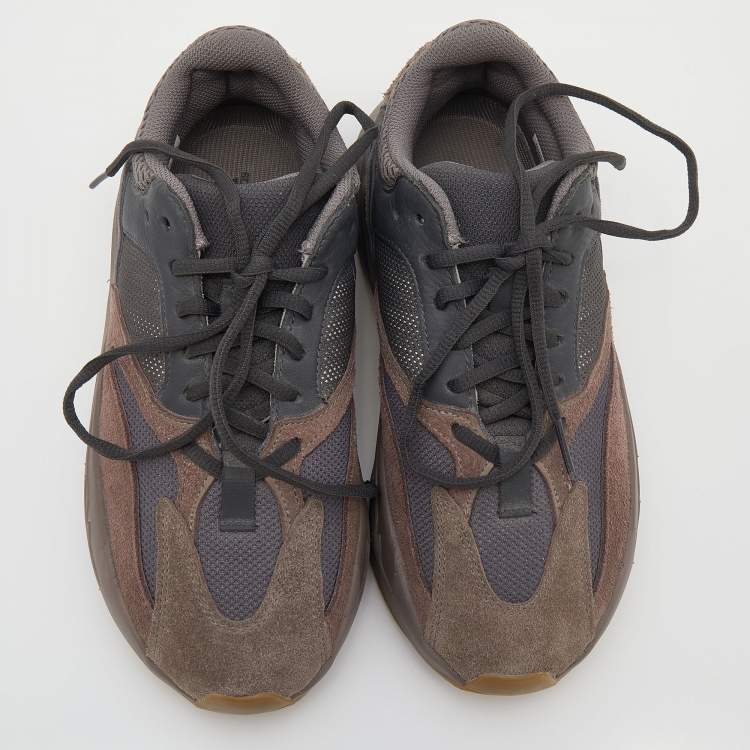 Pre Owned Yeezy x Adidas Grey/Brown Suede And Mesh Boost 700 V2 Mauve Low Top Sneakers Size 39 1/3