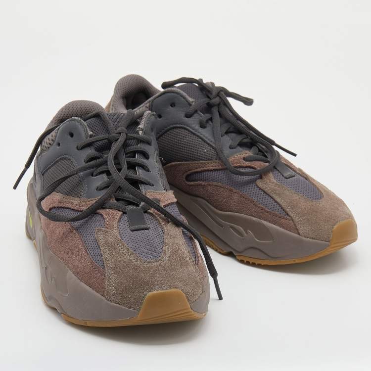 Pre Owned Yeezy x Adidas Grey/Brown Suede And Mesh Boost 700 V2 Mauve Low Top Sneakers Size 39 1/3