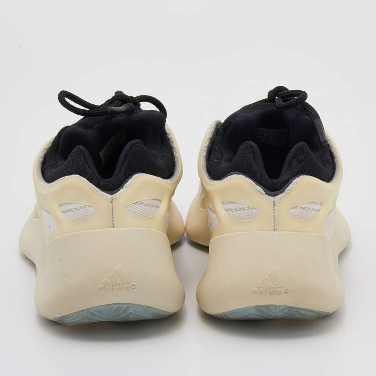 Pre Owned Yeezy x Adidas Cream/Black Mesh And Rubber Yeezy 700 V3 Mono Safflower Sneakers Size 40